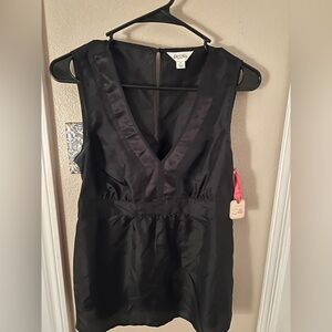 NWT Old Navy Black V-Neck Silk Top